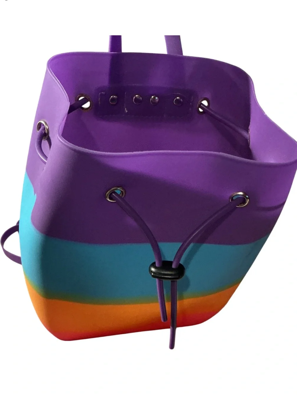American Jewel Yummy  Gummy Silicone Backpack